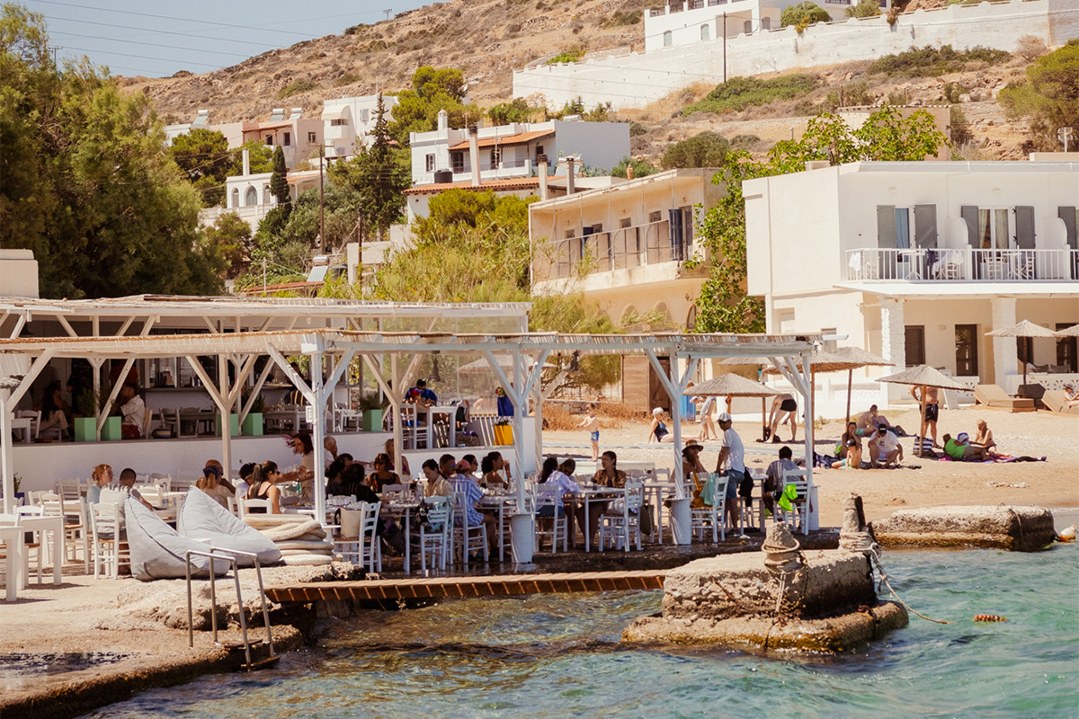 A taverna on the water: Achladi Restaurant